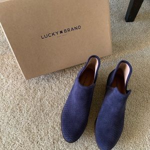 Lucky Brand Women’s Suede Booties Sz 7M Blue